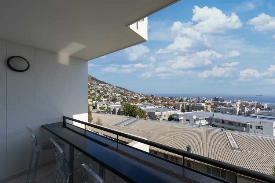 2 Bedroom Property for Sale in Sea Point Western Cape